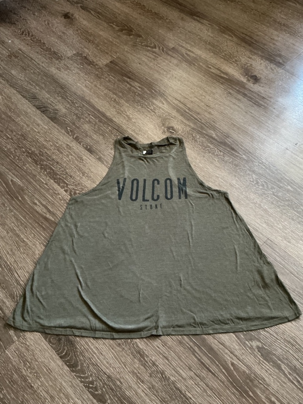 Volcom tank top